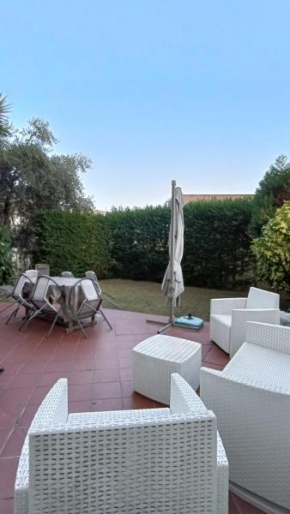 Casa con Giardino